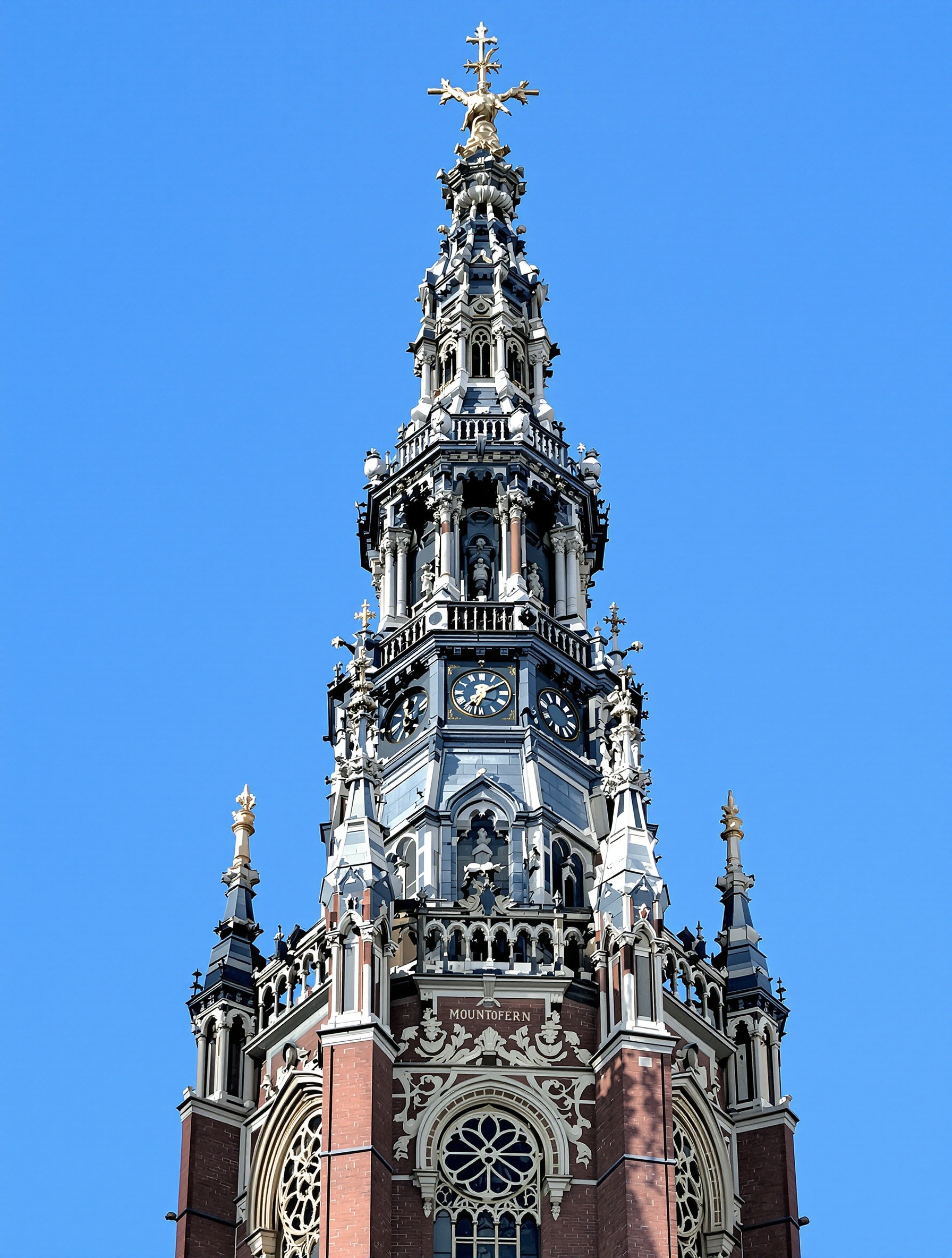 Détails architecturaux Renaissance sur la flèche de la Munttoren à Amsterdam.