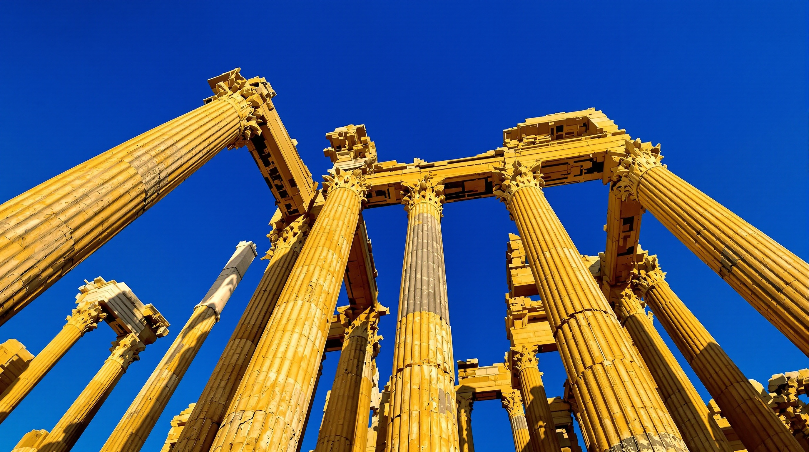 Temples antiques de Baalbek et colonnes romaines sous ciel bleu au Liban